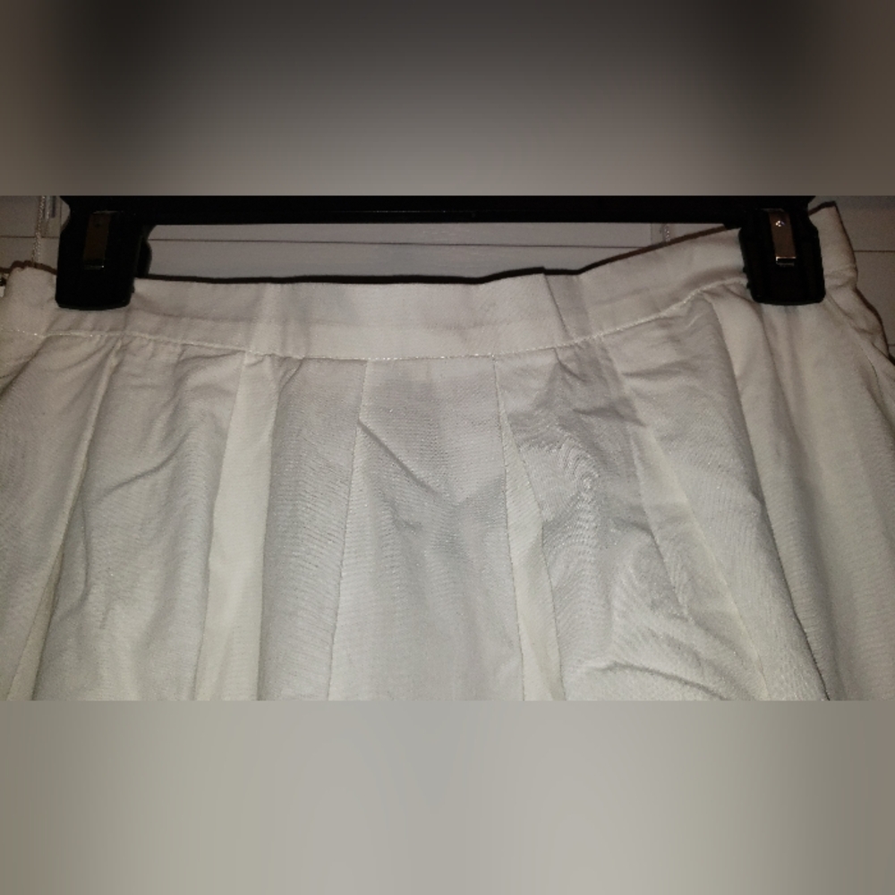 Banana Republic Elegant White Maxi Skirt - Picture 3 of 6